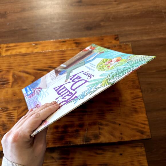 PJ Library A Rainy Day Story Rabbi Hanina ben Dosa Jewish Paperback Book - Picture 10 of 10